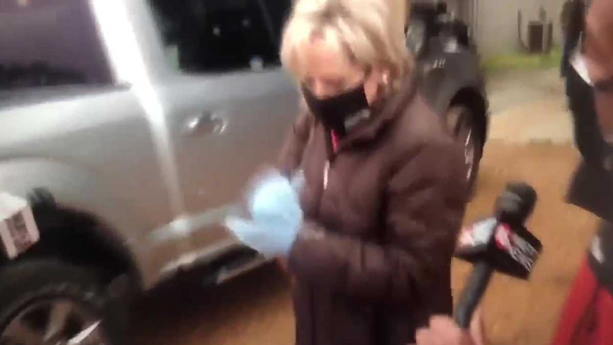 Hyde-Smith calls mob that attacked US Capitol 'criminals'