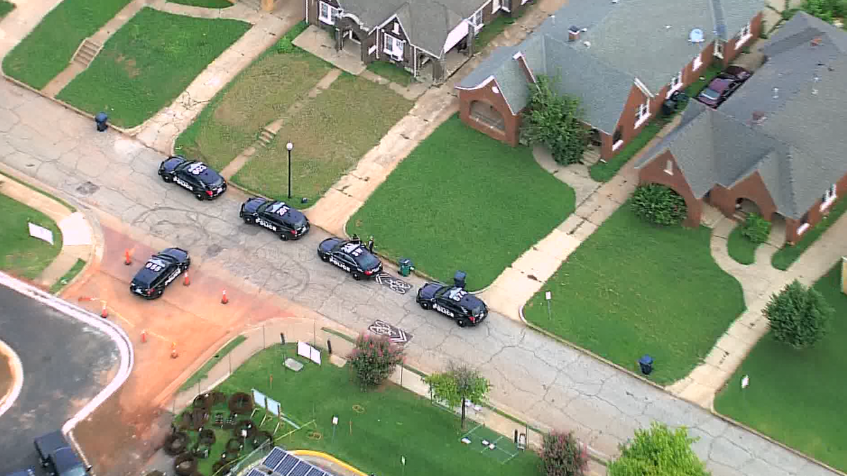 OKC police take suspect into custody after stabbing