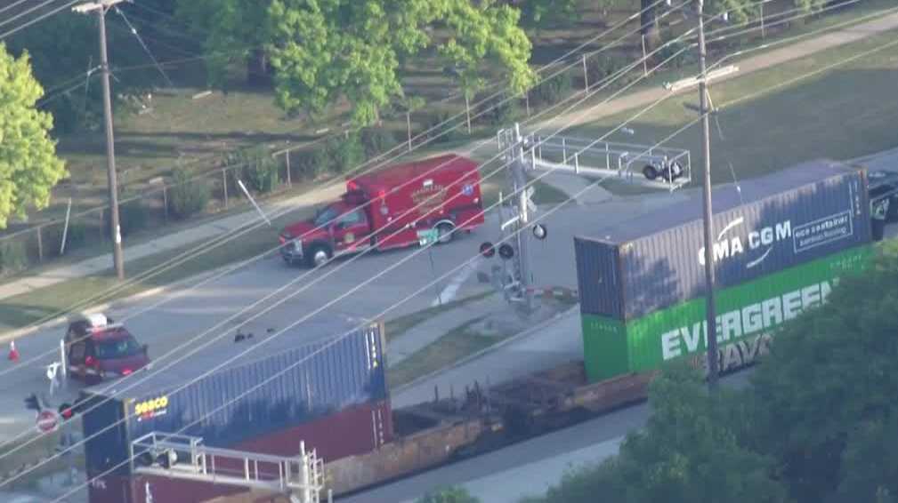 Waukesha police close roads after fatal train crash with pedestrian