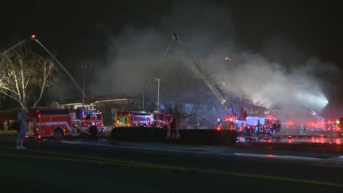 Overnight fire damages Elk Grove administration building