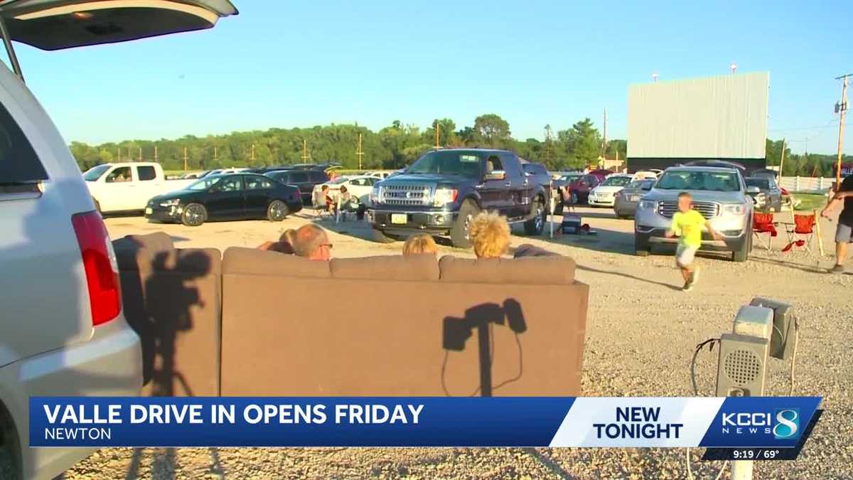 Valle Drive-In preparing for opening weekend