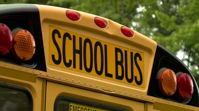 JCPS parents divided over JCPS' reopening plan - Vimarsana News