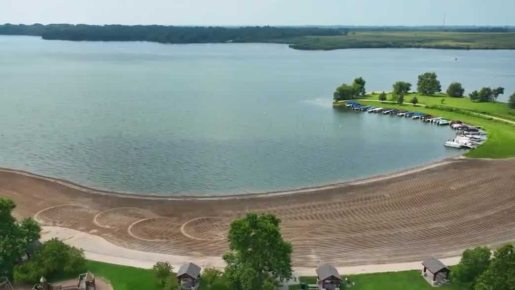 E. coli warnings disrupt swimming and business at Big Creek State Beach