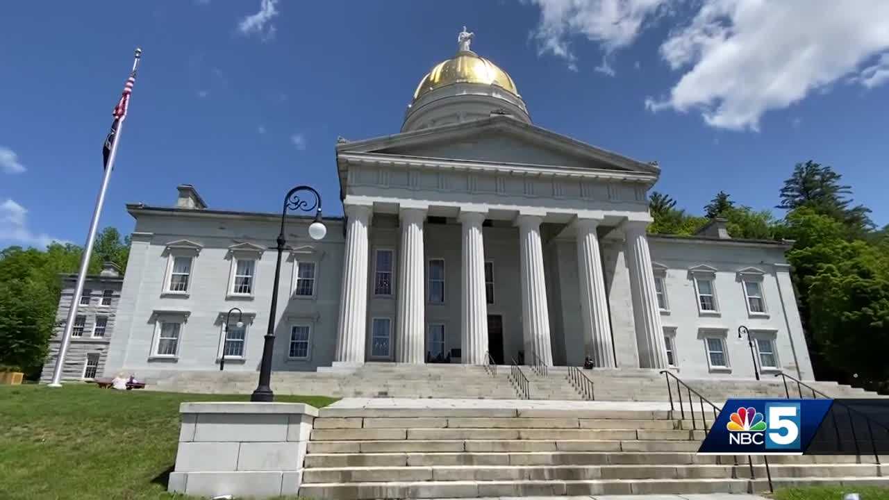 The legislature reconvenes and overrides multiple of Gov. Scott's vetos - Vimarsana News