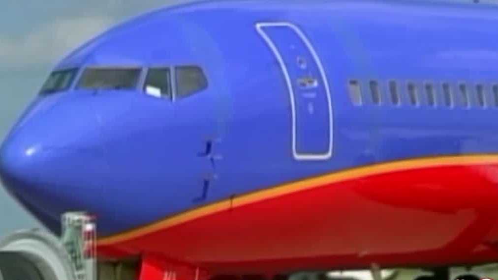 Southwest will not place unvaccinated employees on unpaid leave