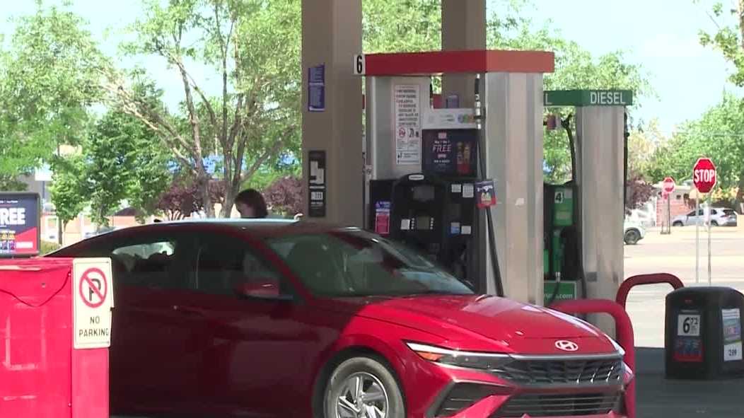 New Mexico gas prices remain high ahead of Memorial Day weekend