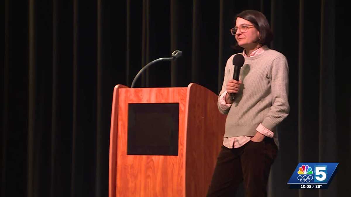 Rep. Becca Balint holds town hall in Rutland and hears directly from Vermonters
