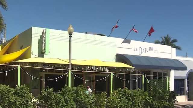 Exclusive: West Palm Beach Police goes undercover as restaurant owner to halt attempted scam - Vimarsana News