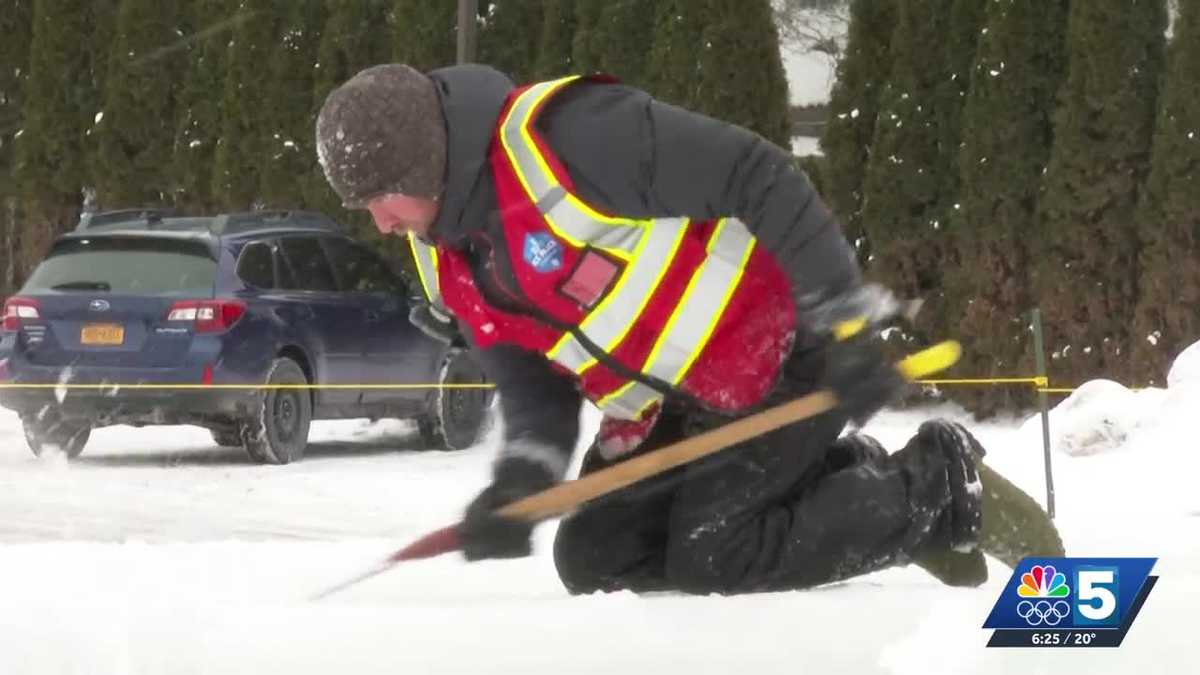 Ice Palace construction begins for Saranac Lake Winter Carnival