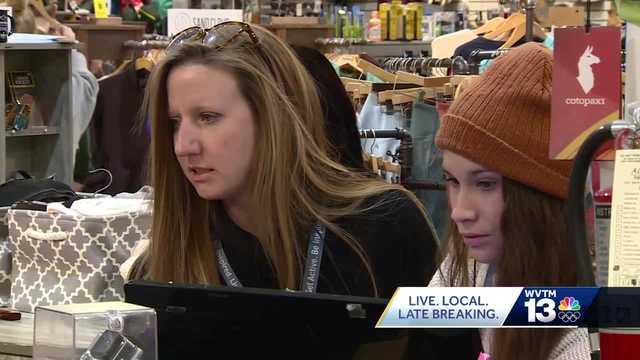 Retail labor shortage during holidays - Vimarsana News