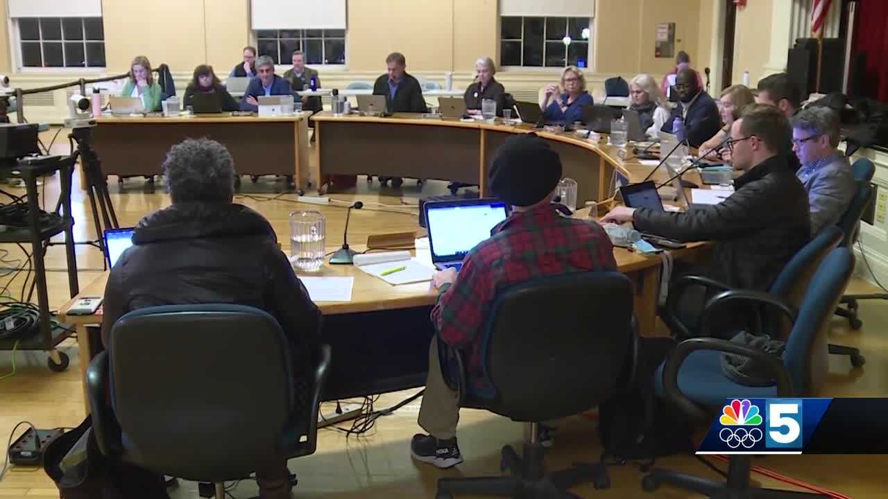 Burlington city council unanimously approves neighborhood rezoning plan - Vimarsana News