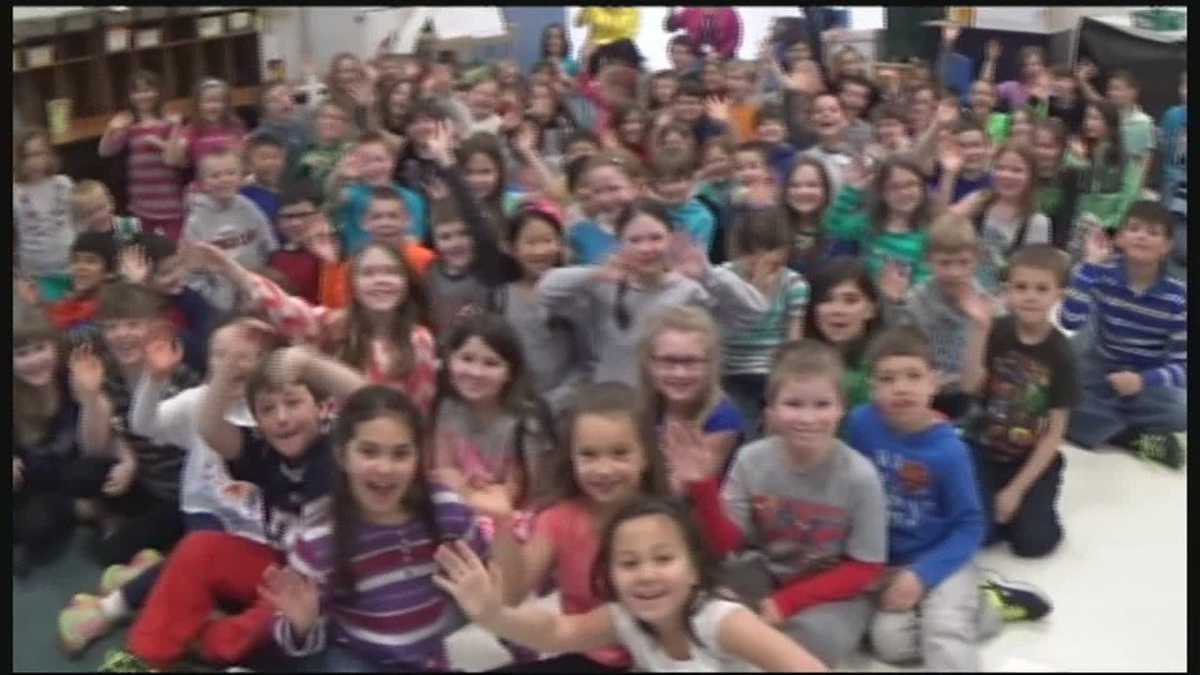 School visit Hollis Primary School in Hollis