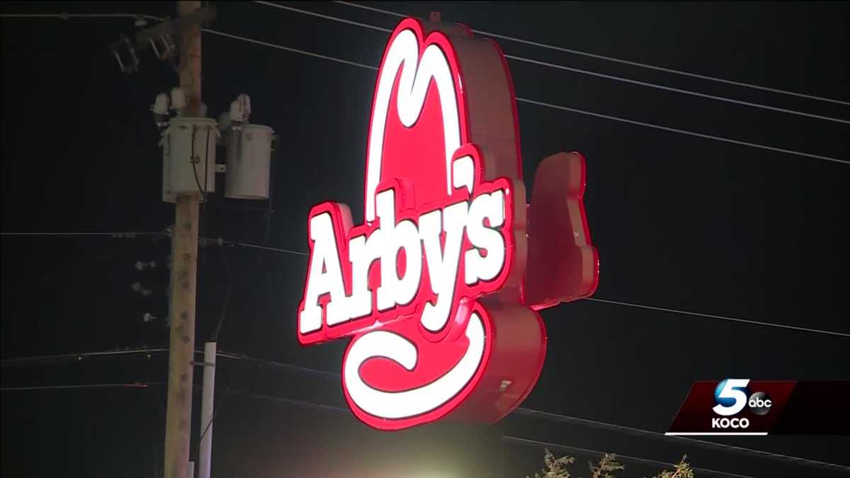 Person shot, killed after altercation at restaurant in OKC