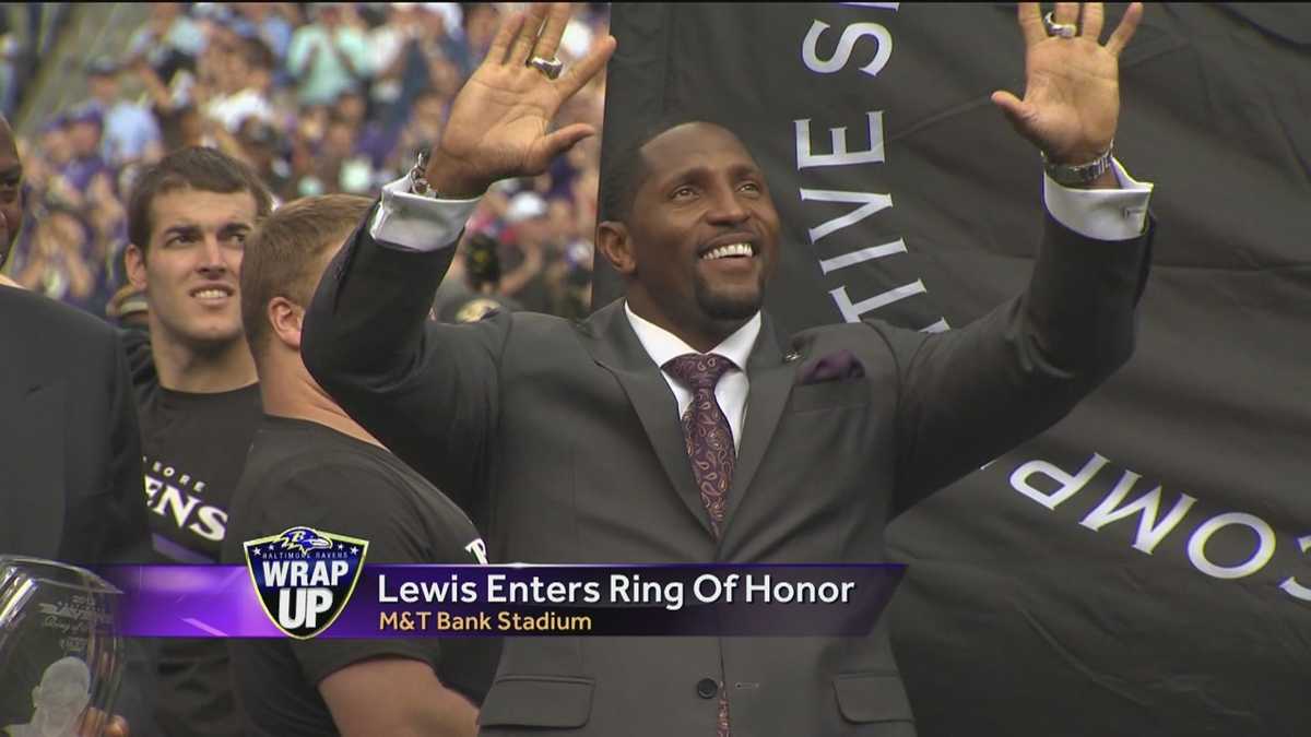 Ray Lewis enters Ravens Ring of Honor