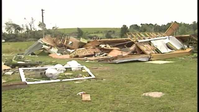 A tornado hit Indiana County, Pennsylvania in July 1996 - Vimarsana News