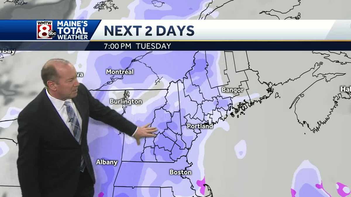 A dry start to the day before our next snow storm arrives