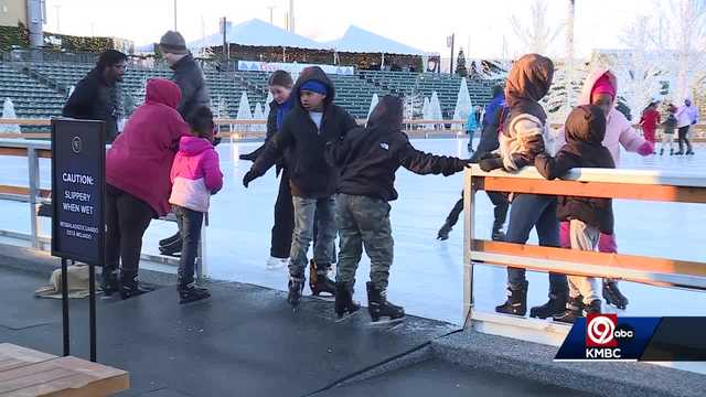 Travis Kelce's charity hosts skate party in KCK - Vimarsana News