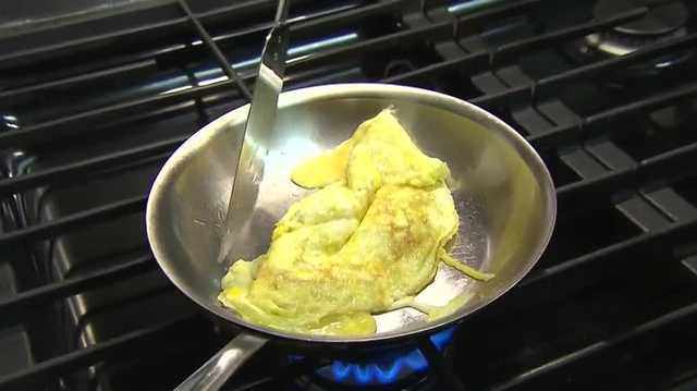 Research suggests introducing eggs to infants in first 6 months may reduce allergy risk