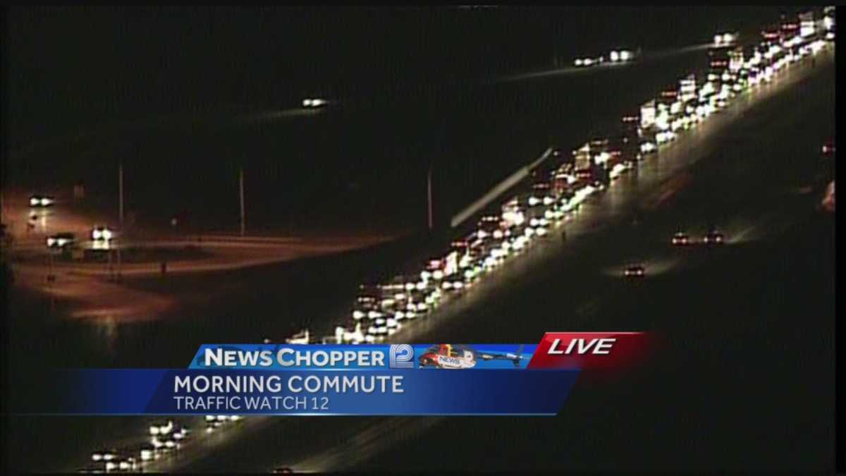 Accident causes delay on I94 EB in Delafield