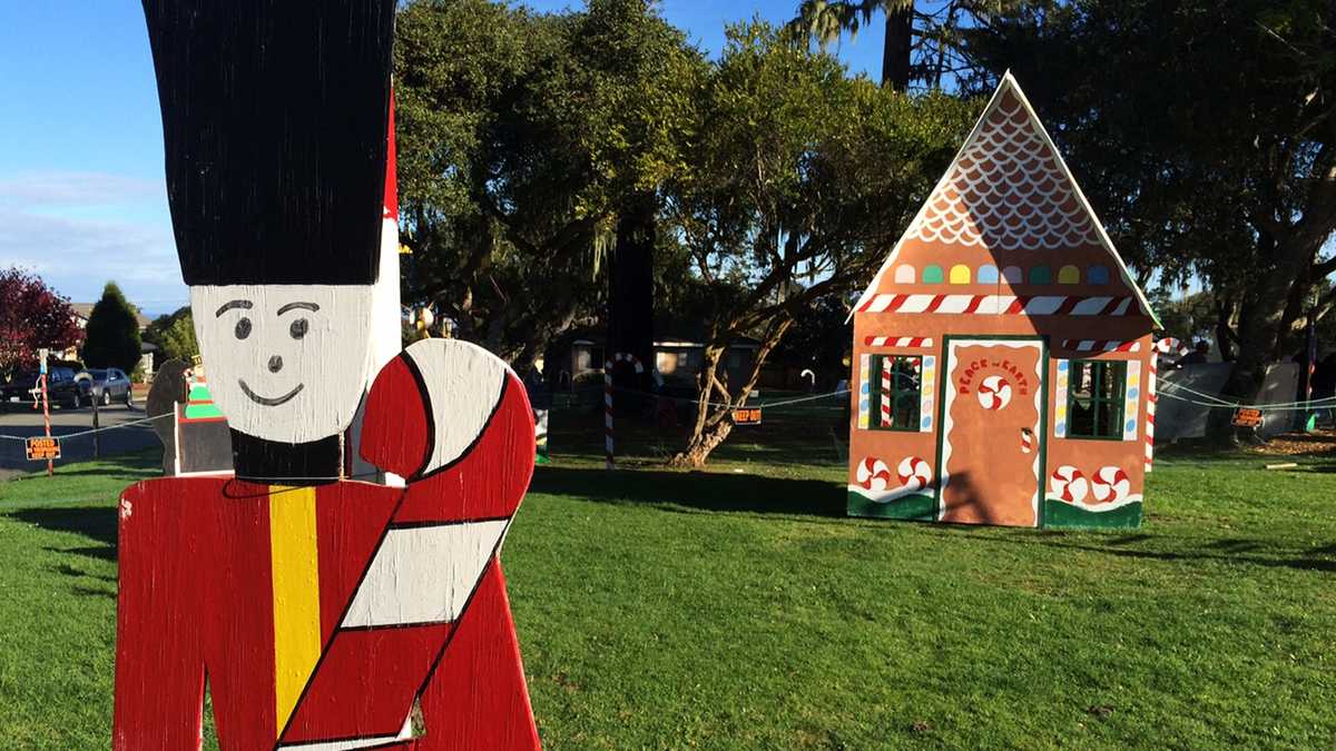 Candy Cane Lane in Pacific Grove lit up for holidays