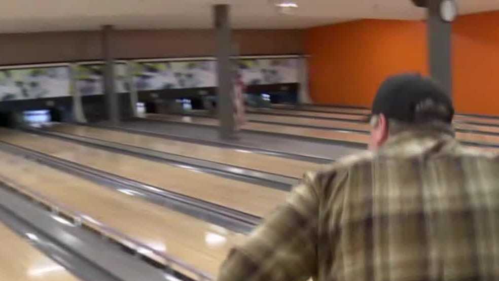 Pollock Pines bowling alley 'always open when the power's out'