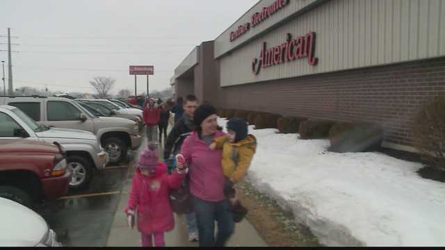 Shoppers flock to American TV, but not everything's a deal