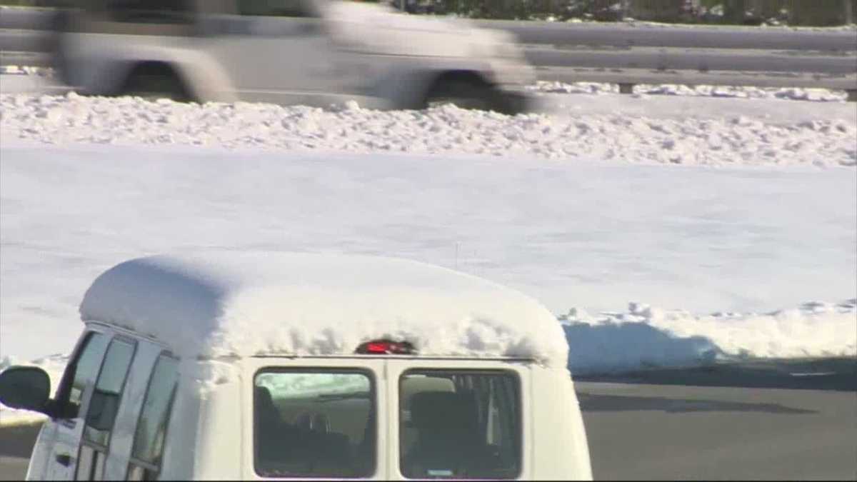 Drivers warned of snow on car roofs