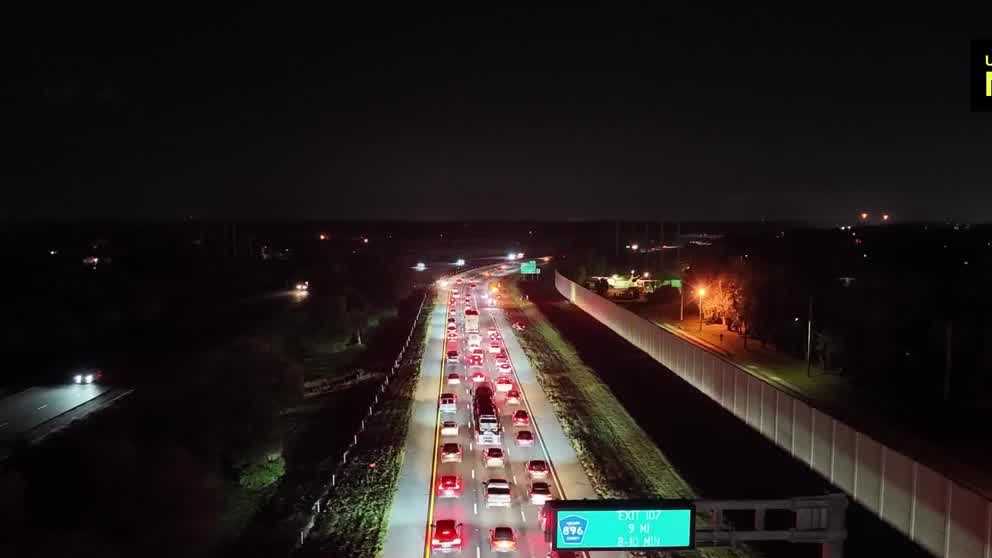 Crash shuts down southbound lanes of I-75 near Bonita Beach Road