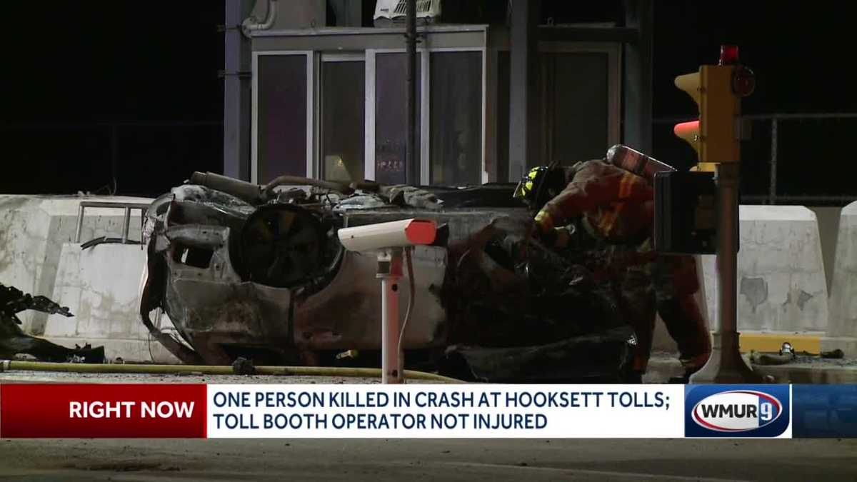 Driver killed in crash into Hooksett tollbooth