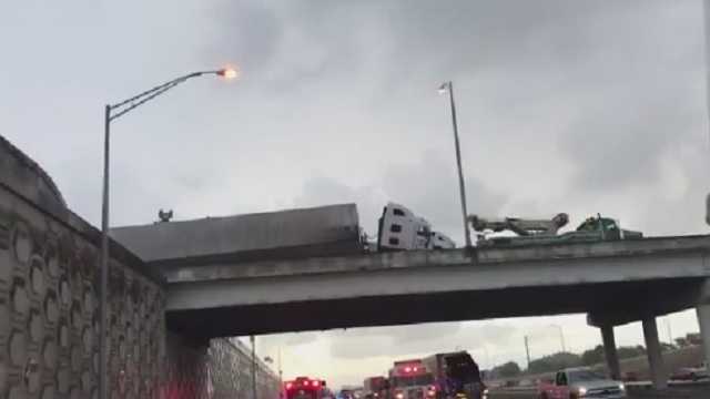 Tow truck driver killed while helping at accident scene