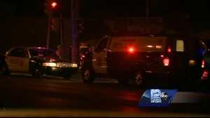 Milwaukee officer injured in shooting; suspect dead