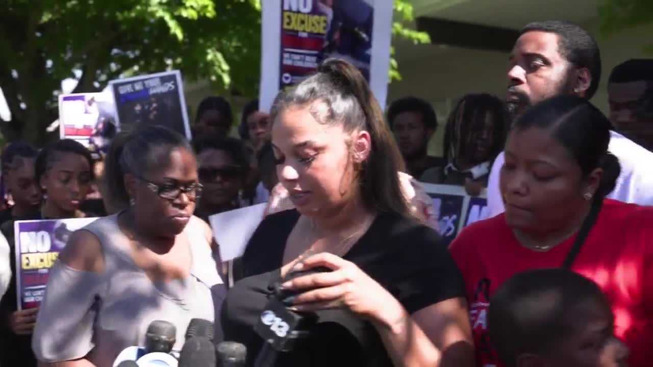 Family members accuse Fairfield police officer of excessive force during teen’s arrest