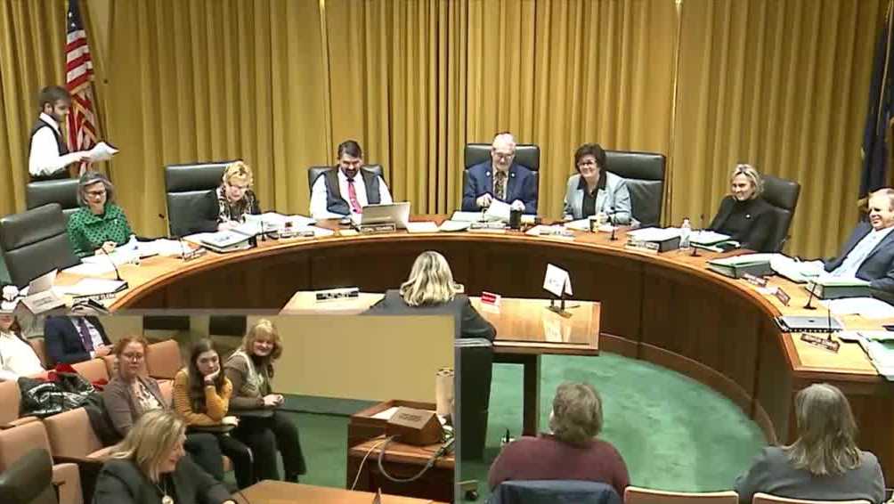 Nebraska Legislature hears testimony on relaxing testing requirements for teachers