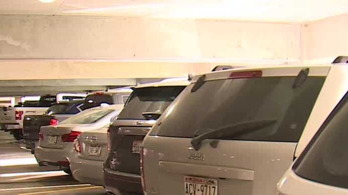 20 vehicles stolen from Milwaukee airport in past year