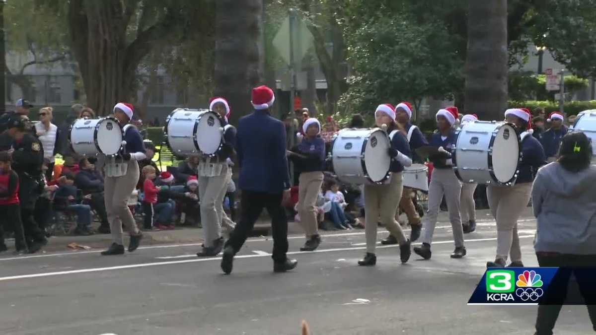 37th annual Santa Parade takes over Sacramento