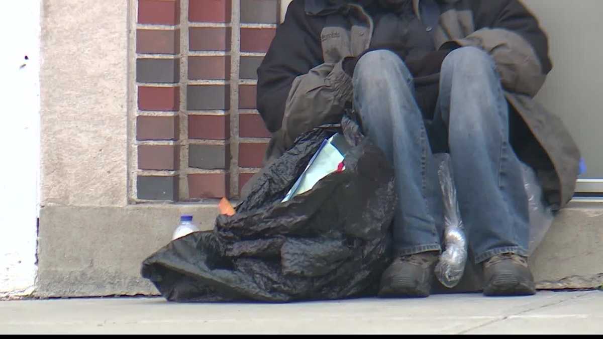 Kansas City's homeless seek shelter from winter storm