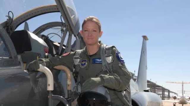 Osceola native was first female to go through Iowa National Guard pilot training - Vimarsana News