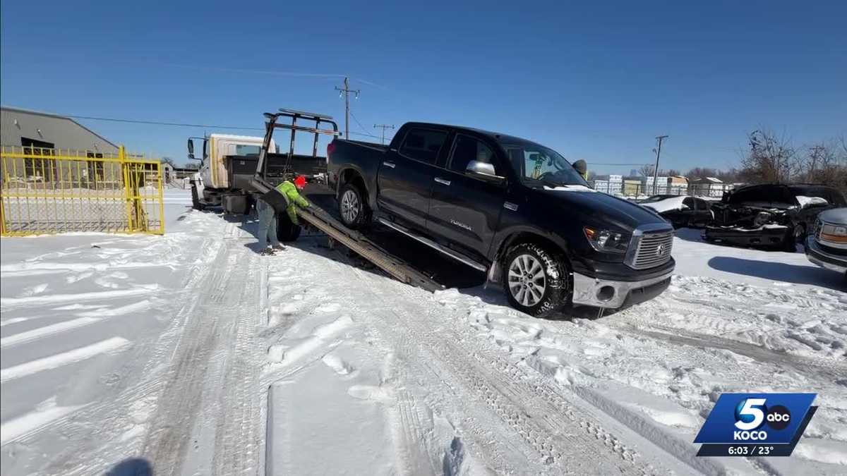 Is it safe to help strangers stranded on road during snowstorm?