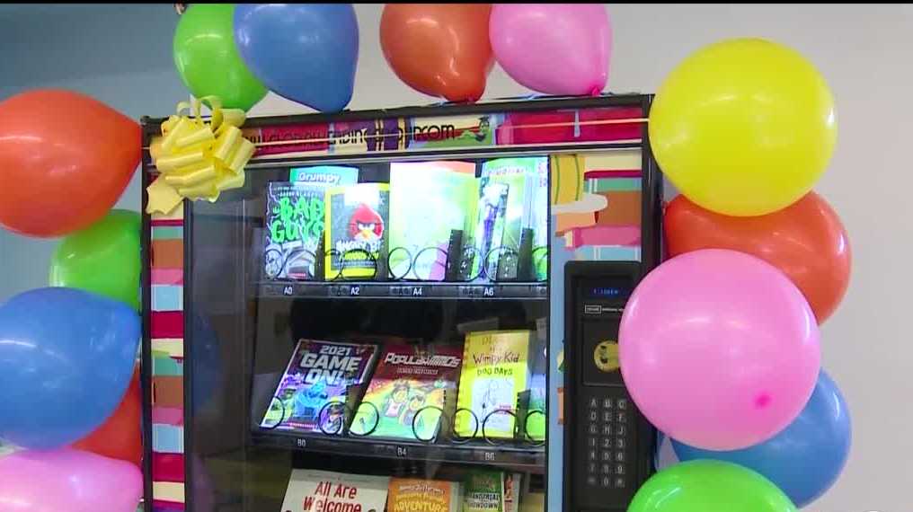 APS adds first-ever book vending machine - Vimarsana News