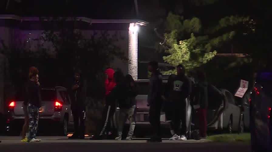 Police identify teenager shot and killed at Kansas City apartment complex