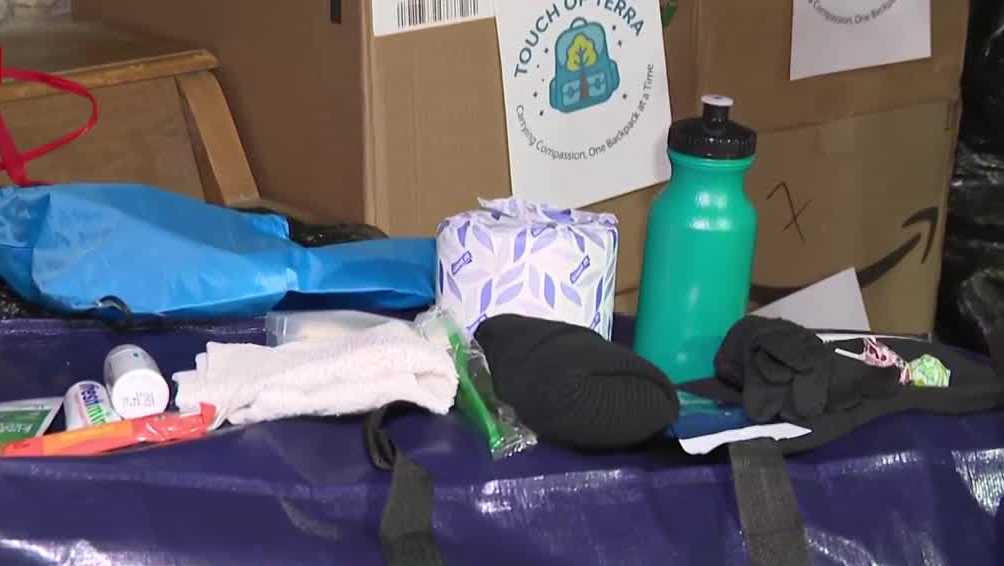 St. X senior honors late mother, giving out 500 care backpacks to people in need