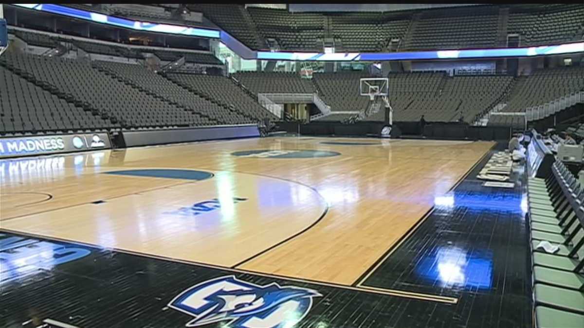 Omaha prepares for March Madness to officially begin