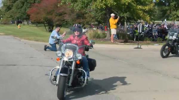 sen. joni ernst talks supporting veterans, government shutdown at final roast and ride