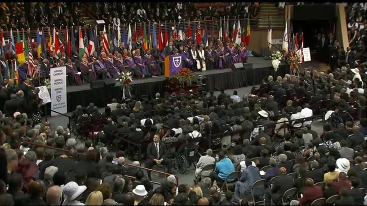 President Obama Sings Amazing Grace At Rev Pinckney Funeral