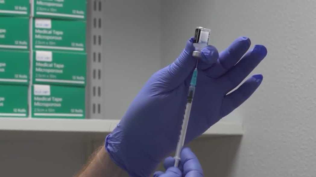 Iowa lawmakers weigh proposal to require public health agencies to notify about vaccine exemptions