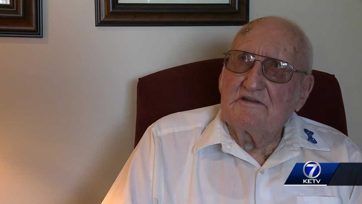 World War Ii Veteran Celebrates 100th Birthday Reflects On Life 1700