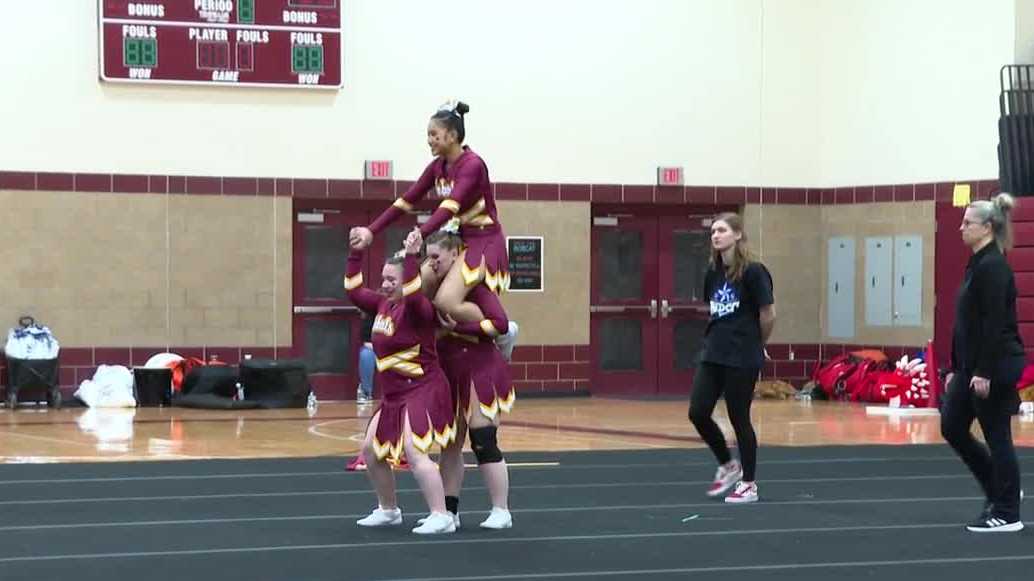 'It's best that we're together': National cheer competition unites deaf community