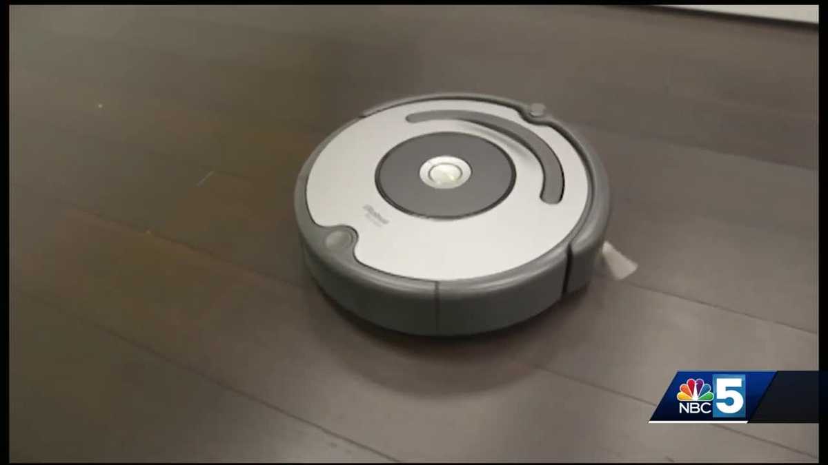 Testing the top 3 robotic vacuums on the market