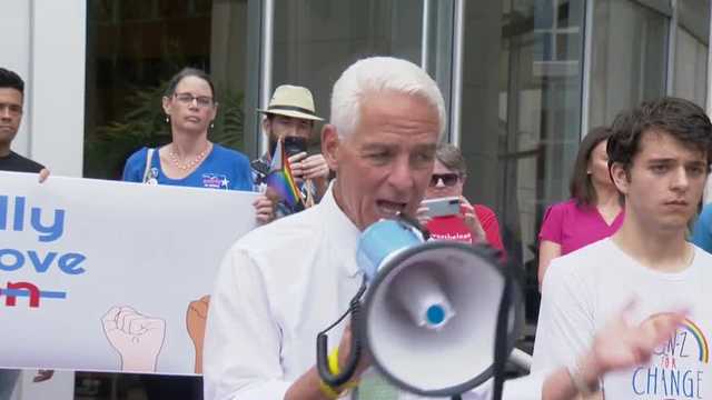 Democratic challengers call to remove DeSantis at Orlando protest