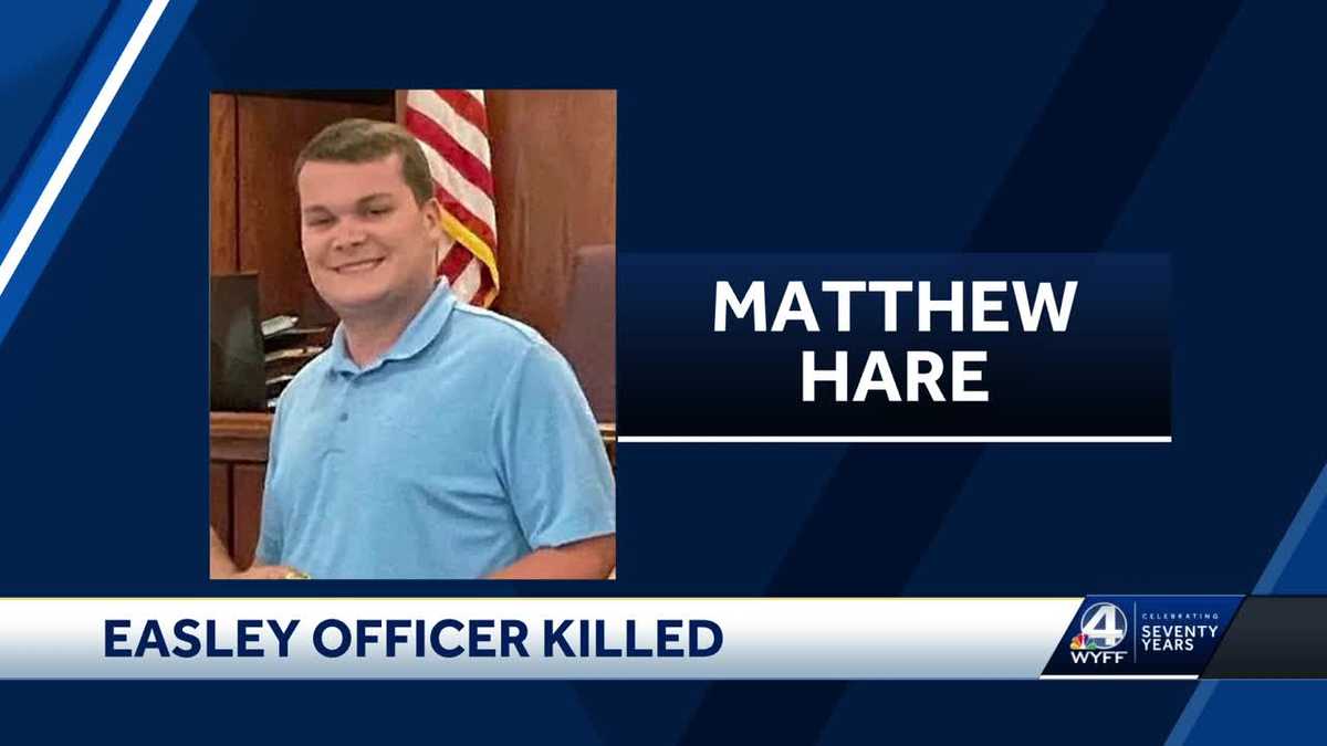 South Carolina: Officer fatally hit by train while helping citizen